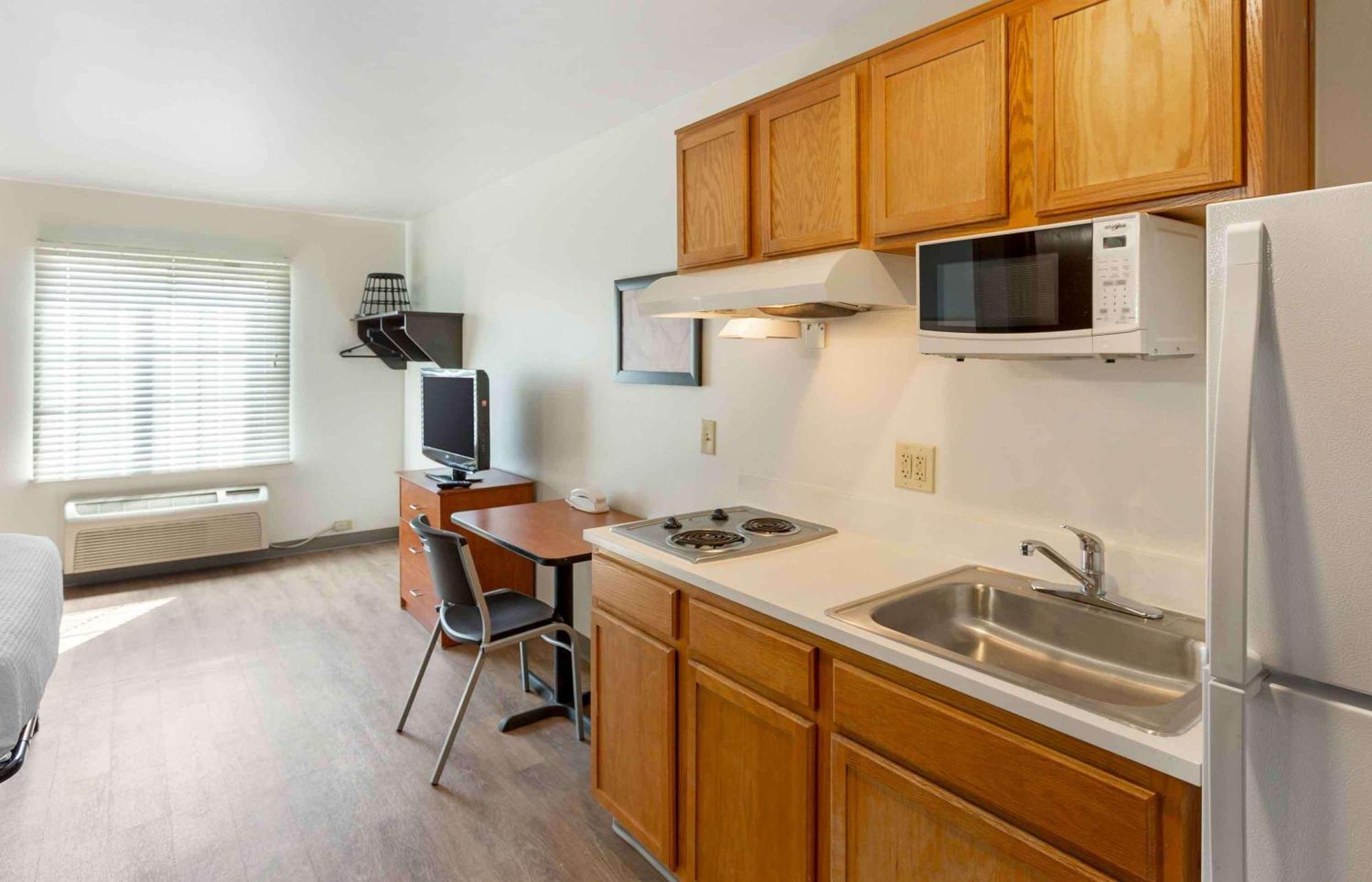 Extended Stay America Select Suites - Salt Lake City - West Valley City Exterior photo